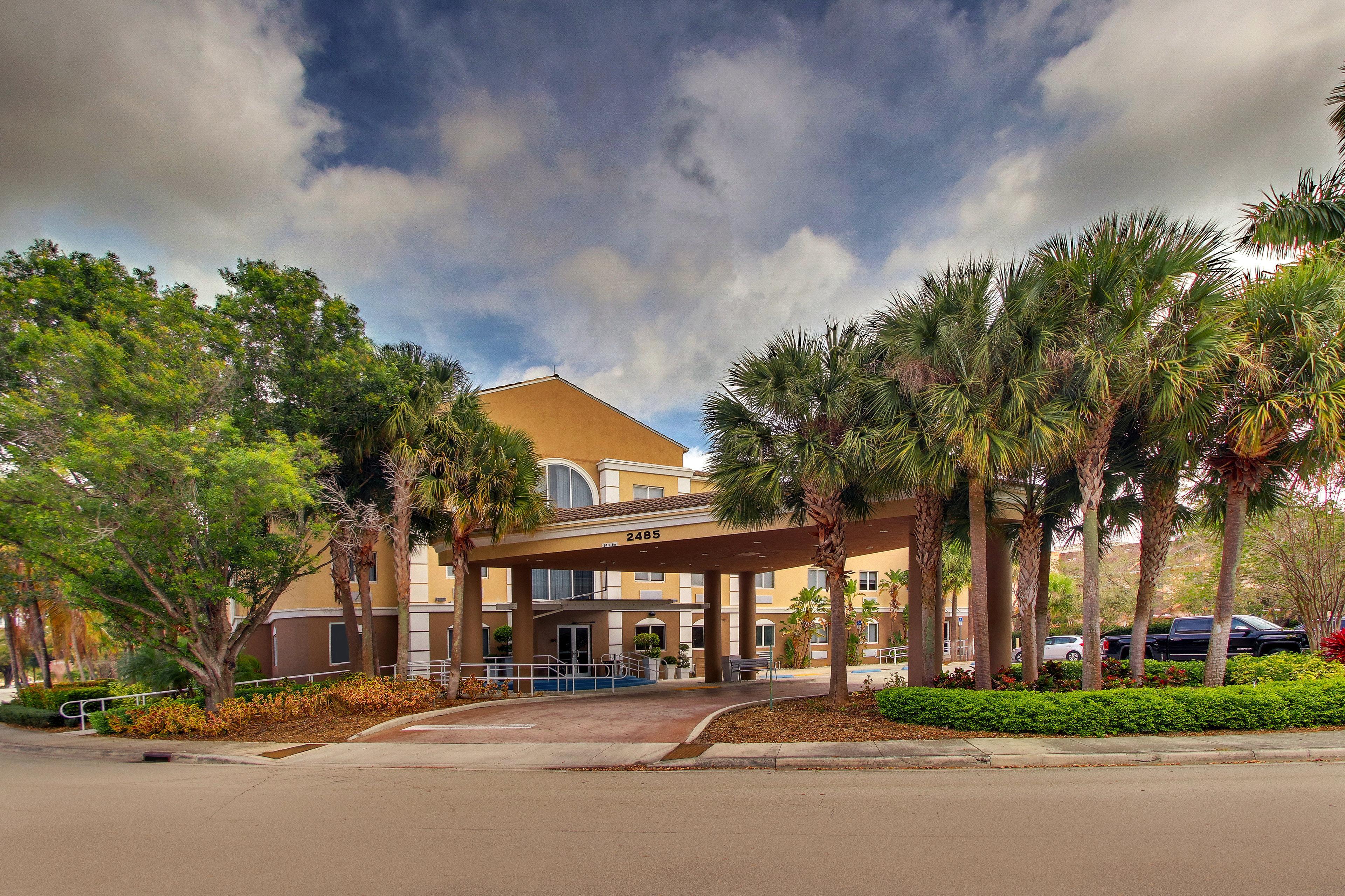 Holiday Inn Express West Palm Beach Metrocentre By Ihg Екстер'єр фото